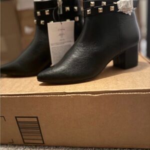 Chic Black Studded Ankle Booties